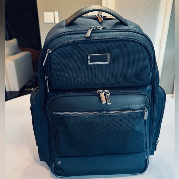 Briggs & Riley Navy/Black Large Cargo Backpack Lifetime Guarantee | NWOT - Picture 3 of 16
